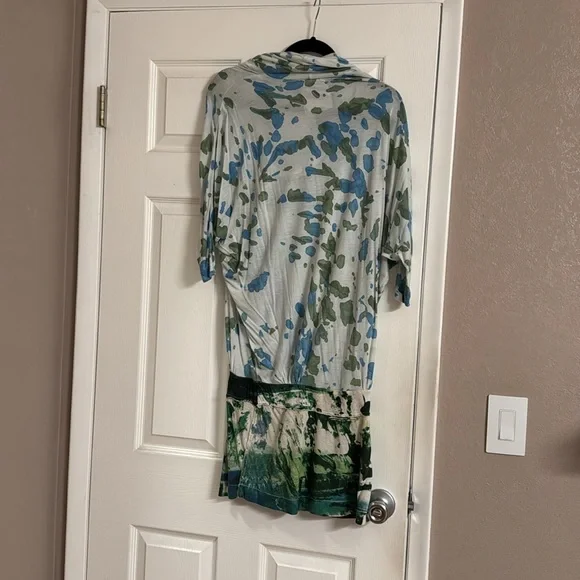 Custo Barcelona dress - Picture 7 of 7